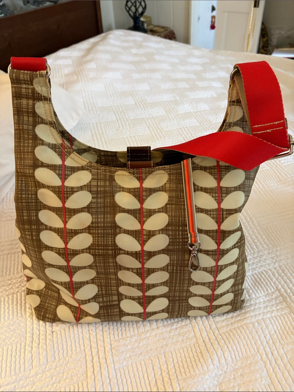Orla Kiely Brown and Cream Stem-Print Hobo with Red Trim - Picture 4 of 4